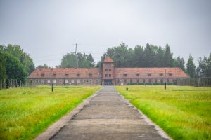 Auschwitz 120